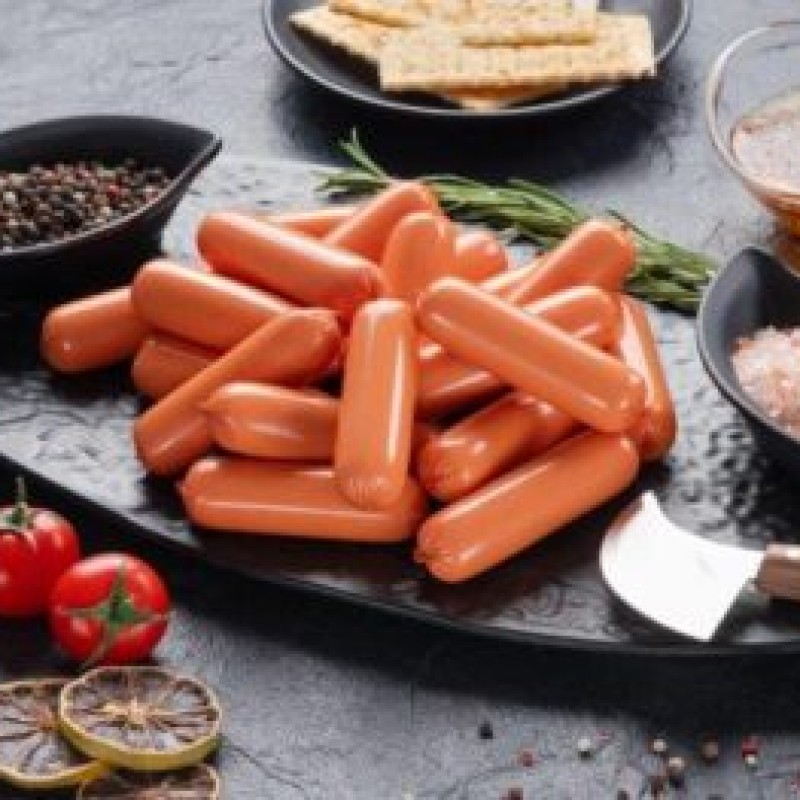 Piliç Sosis Füme Slivochnaya